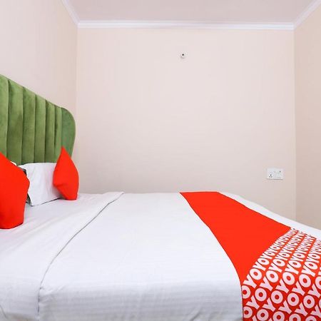 Oyo 77819 Shahdara Inn Nowe Delhi Zewnętrze zdjęcie