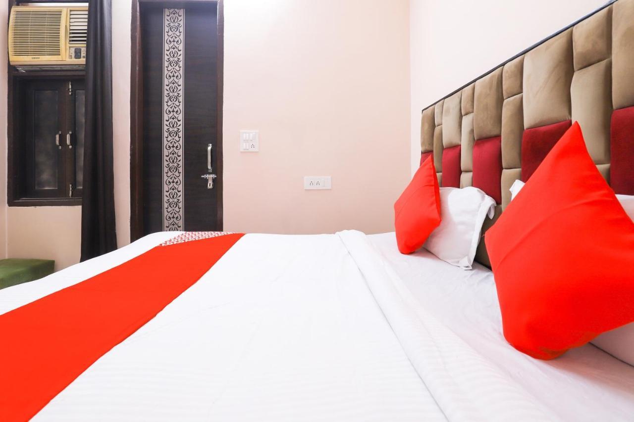 Oyo 77819 Shahdara Inn Nowe Delhi Zewnętrze zdjęcie