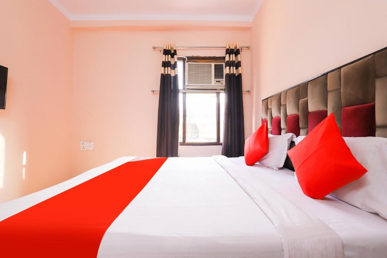 Oyo 77819 Shahdara Inn Nowe Delhi Zewnętrze zdjęcie