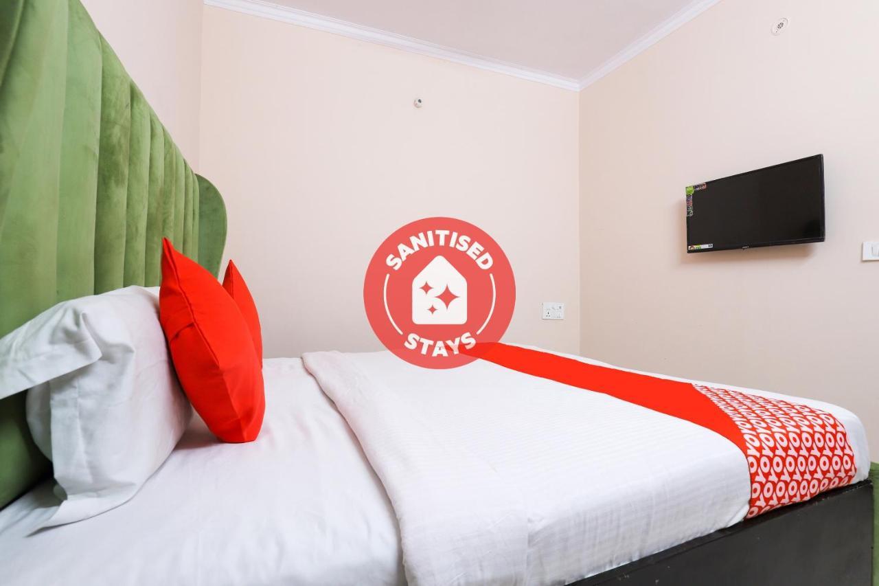 Oyo 77819 Shahdara Inn Nowe Delhi Zewnętrze zdjęcie
