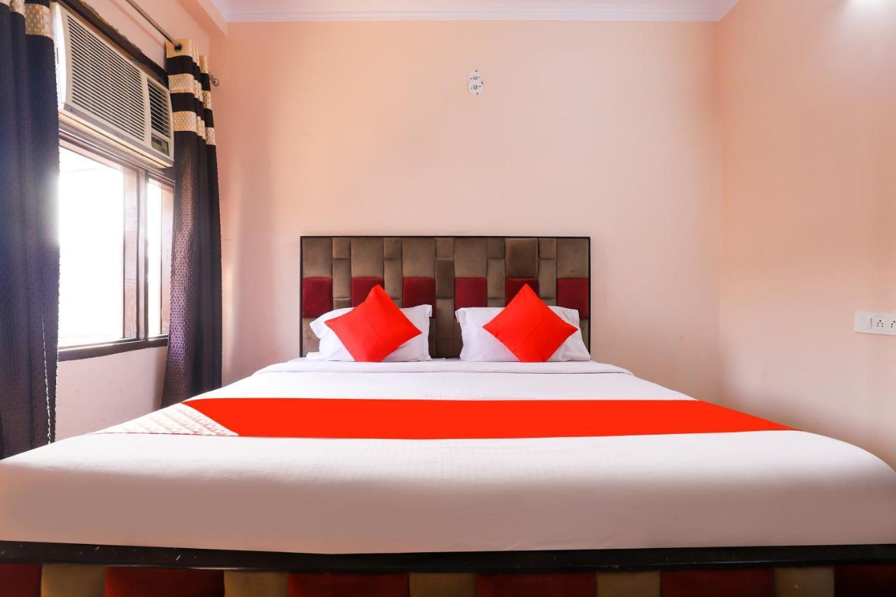 Oyo 77819 Shahdara Inn Nowe Delhi Zewnętrze zdjęcie